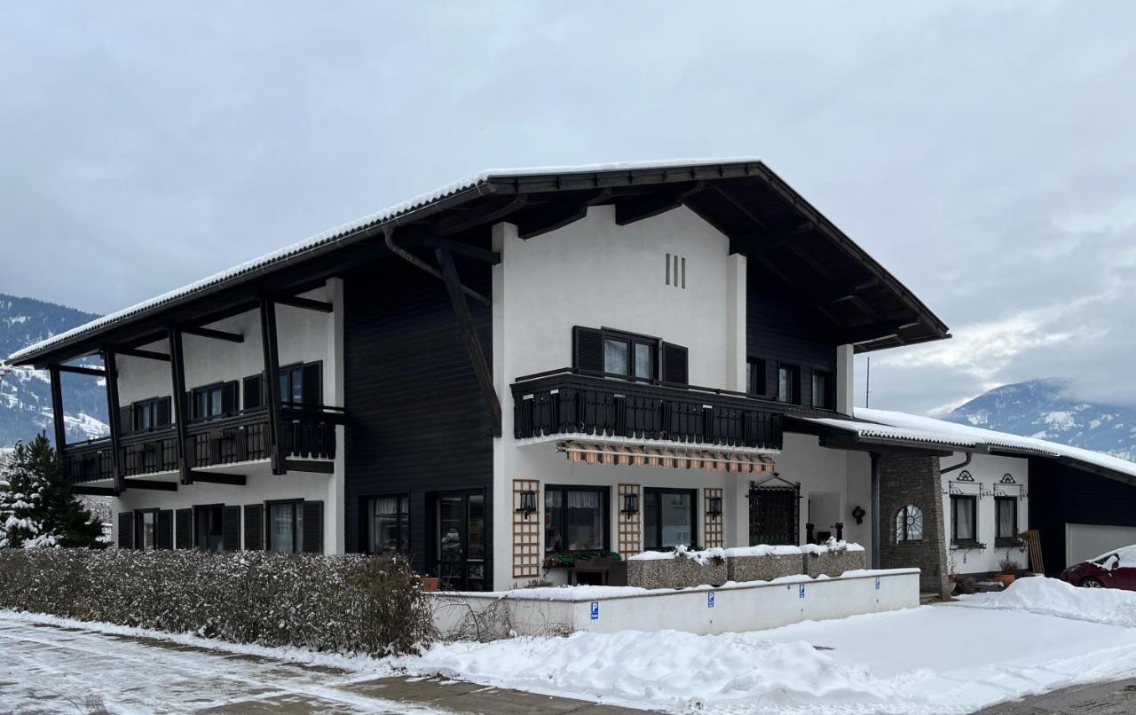 Bel'Vue Bed & Breakfast Lienz Exterior photo
